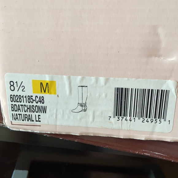 Leather wide calf knee high boots - Picture 7 of 8